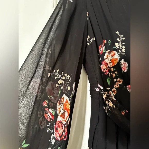 IEENA FOR MAC DUGGAL Belted Floral Print Illusion Long Sleeve Gown Black Size 12 - Picture 8 of 16